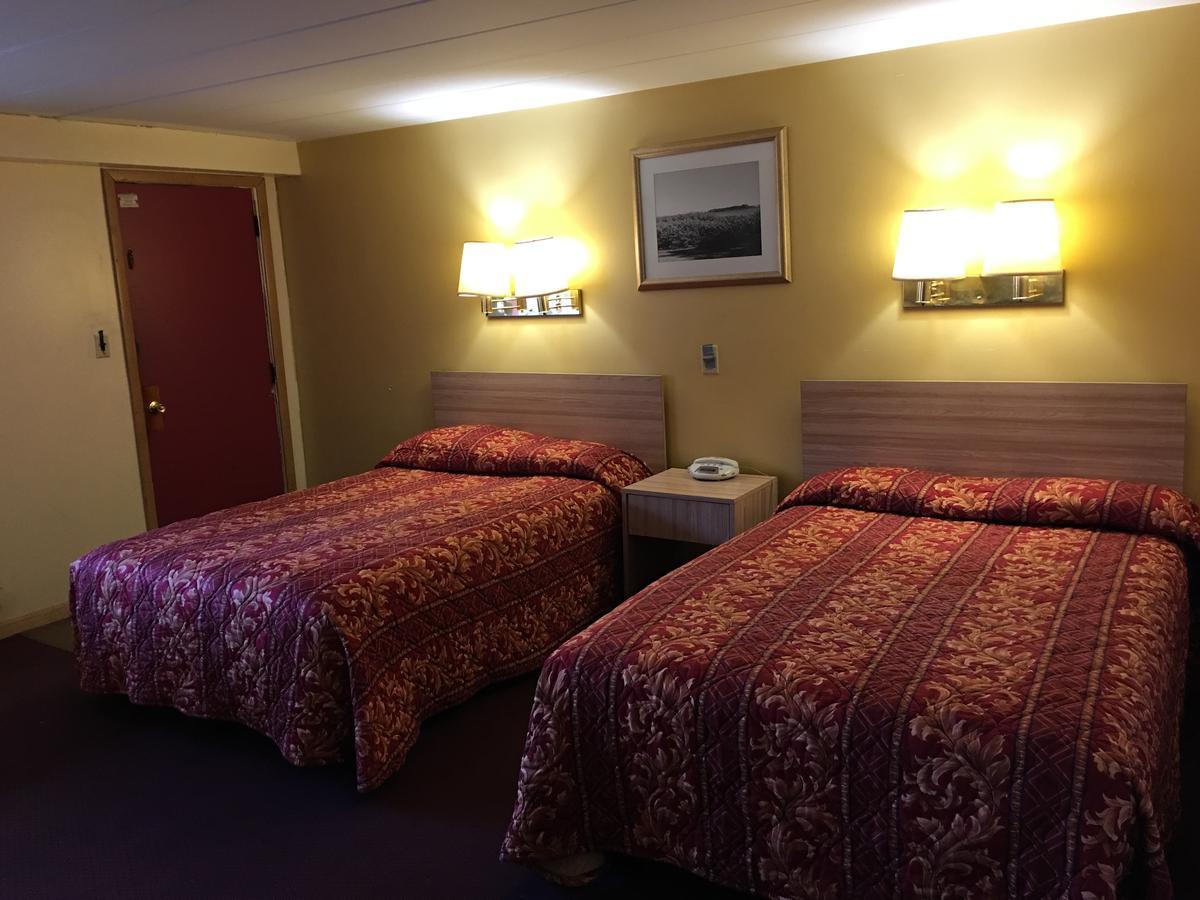 Holiday Motel Waynesburg 외부 사진